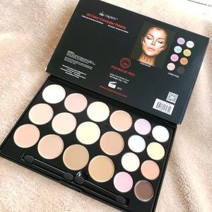 Creme Contour/Highlight/Concealer palette